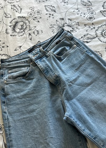 Açık mavi Rahat Kesim Kadın İspanyol paça Kot Pantolon - Görsel 2