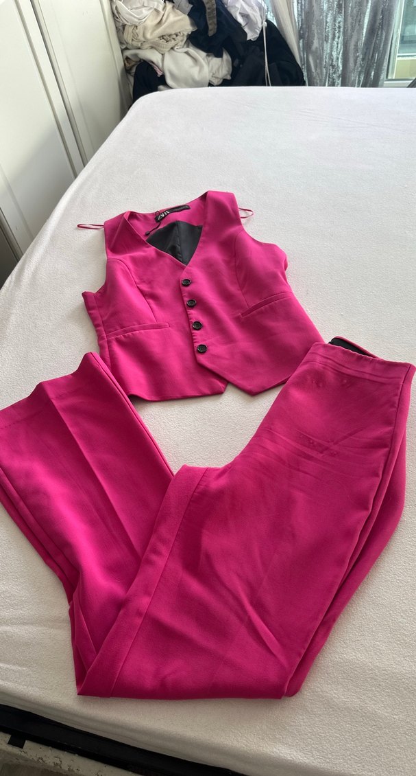 Pembe Düğmeli Kadın Takım Elbise - Görsel 2