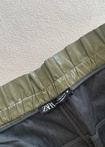 Yeşil deri etek - Görsel 3