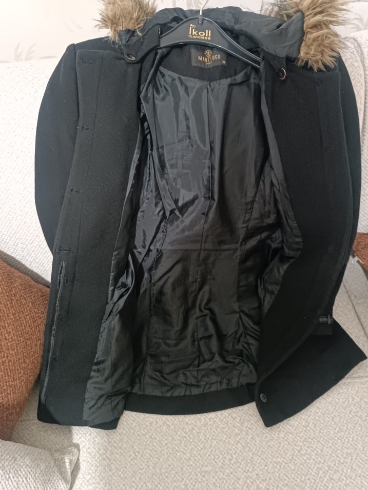 Siyah Kürklü Hamile Kabanı - Görsel 4