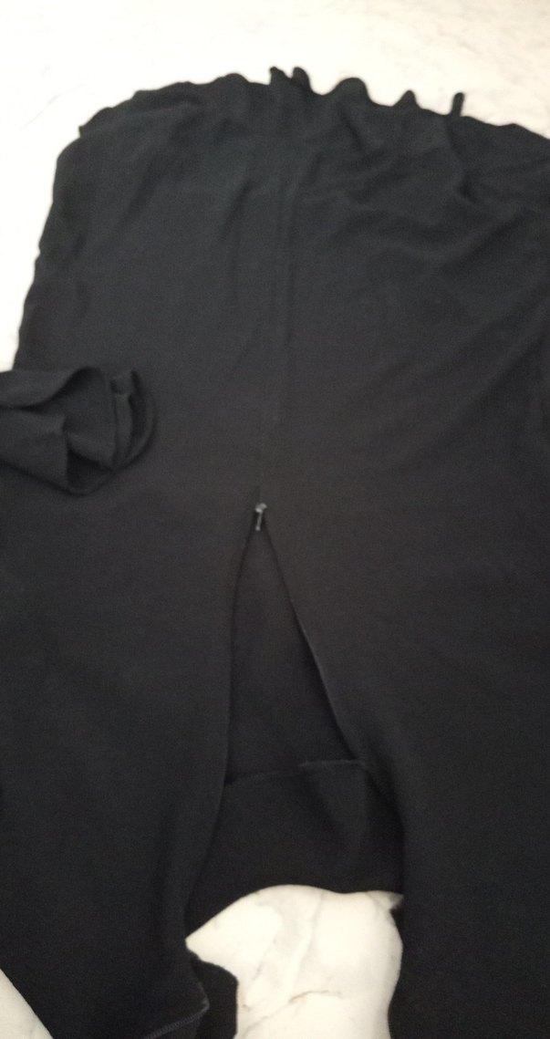 siyah kıyafet - Görsel 3