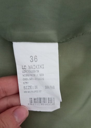 Kapüşonlu Uzun Düğmeli Kadın Kış Montu - Görsel 2