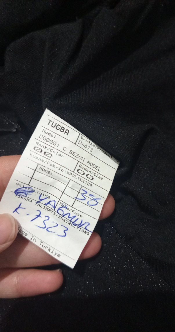 Siyah Keten Uzun Yüksek Yakalı Fırfırlı Elbise - Görsel 4