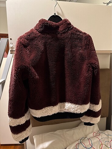 Pull and Bear Bordo peluş üst