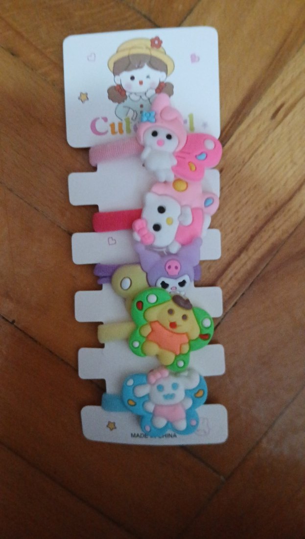 sanrio karakterli lastikli tokalar - Görsel 4