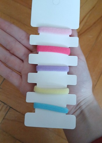 eğlenceli ve çok renkli lastik tokalar - Görsel 3