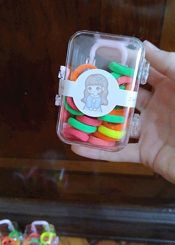 renkli valizli lastik toka - Görsel 3