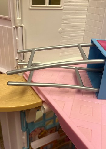 Barbie banyo seti 
Klozet ve lavabo - Görsel 6