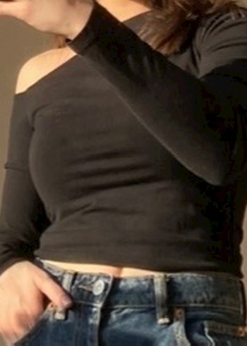 Siyah bir omzu açık Uzun Kollu Crop Top