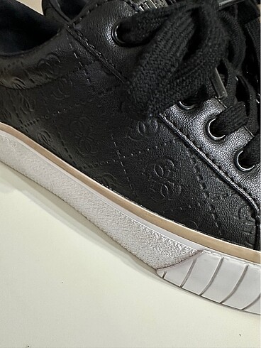 38 Beden Guess sneaker