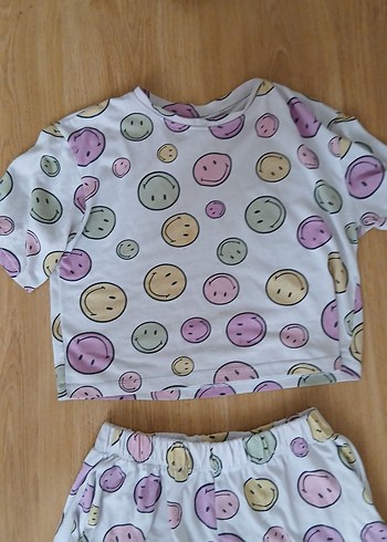 s Beden Renkli Desenli Kısa Kollu Kadın Pijama Takımı