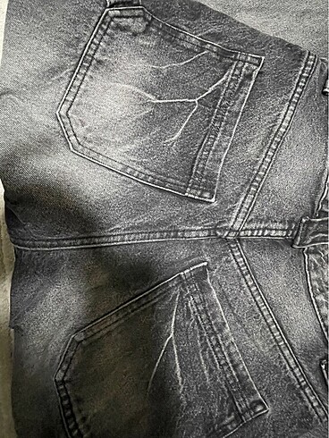 38 Beden siyah Renk Bershka