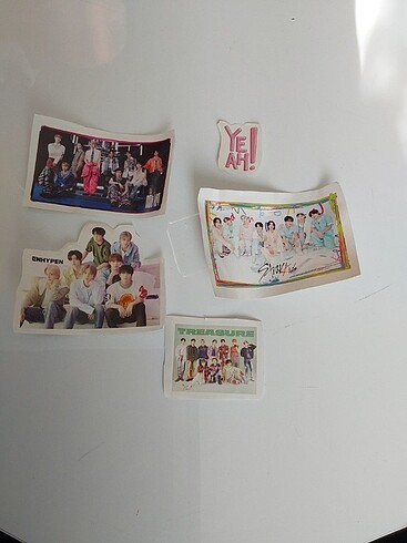 Erkek kpop stickerları 