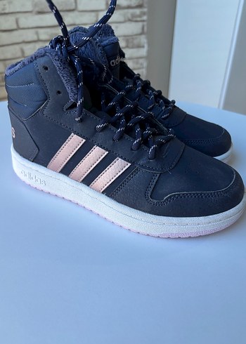 Adidas ürünü