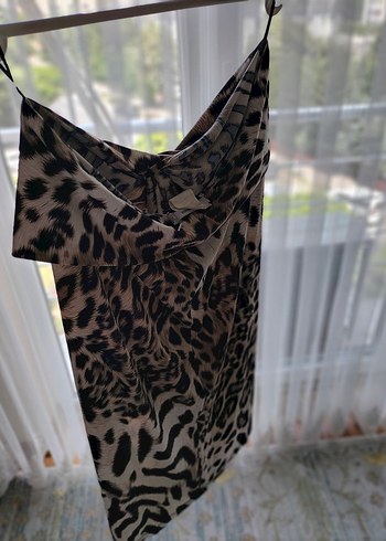 Polo Garage Omuzları Açık Leopar Desenli Midi Elbise