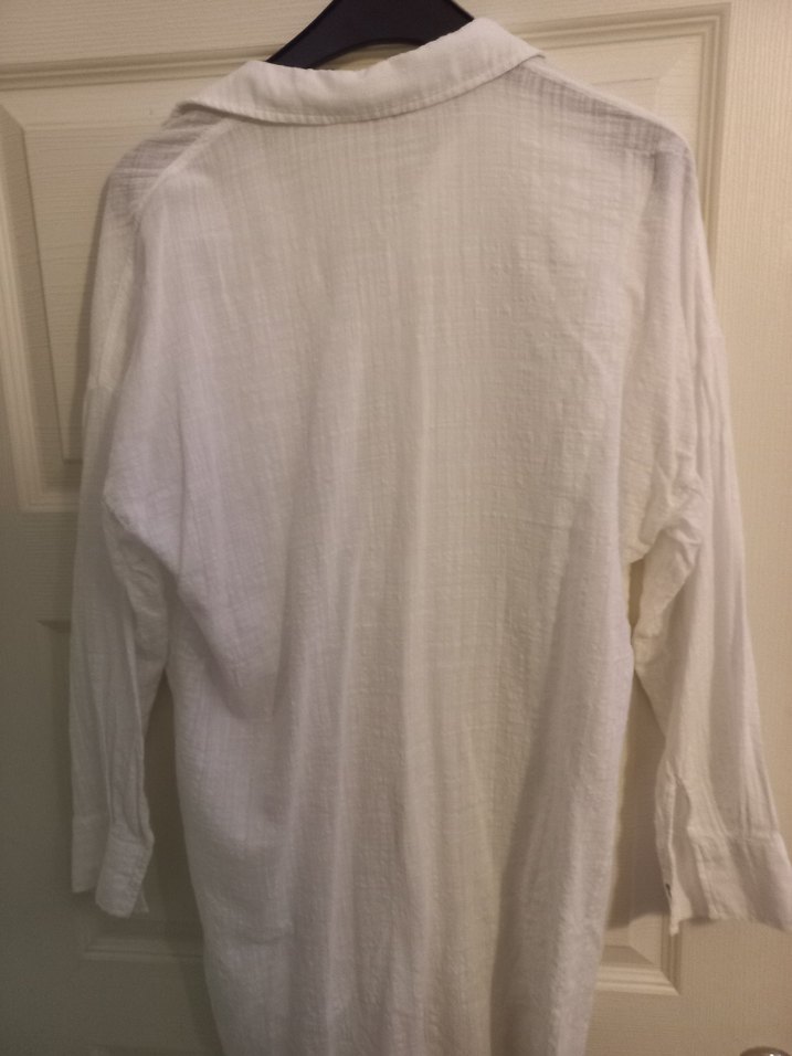 Kadın Düğmeli Beyaz Keten Uzun Kollu Gömlek - Görsel 2