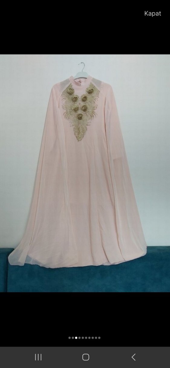 Pudra Rengi Yüksek Yakalı Uzun Abiye Elbise - Görsel 3