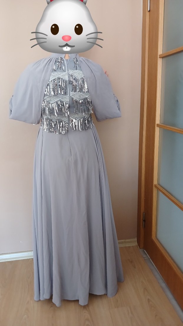 Gri İşlemeli Uzun Kollu Abiye Elbise - Görsel 4