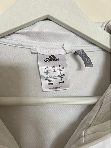 m Beden beyaz Renk Adidas ince mont