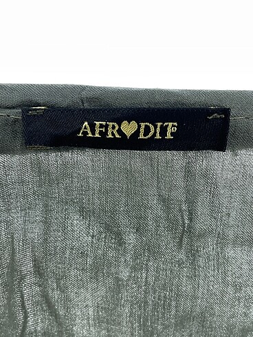 Afrodit T-shirt %70 İndirimli. - Görsel 4