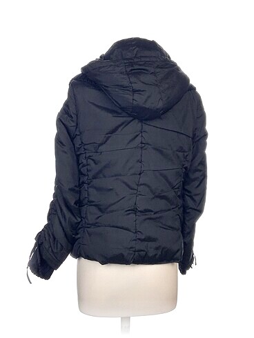 40 Beden Zara Mont %70 İndirimli.
