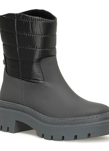 Nine West Kar Botu