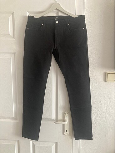 H&M Marka Siyah Slim Fit 32 Beden YENİ!