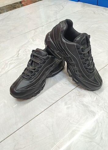 tek ebat Beden Nike Air Max 95 TT