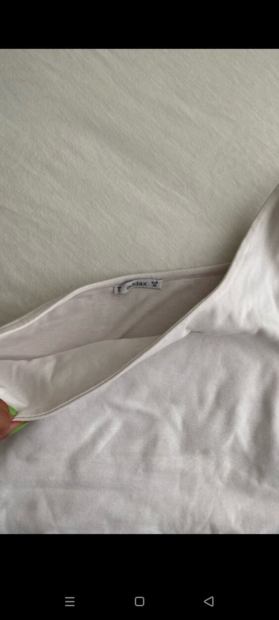 Beyaz Keten Asimetrik Crop Top - Görsel 2