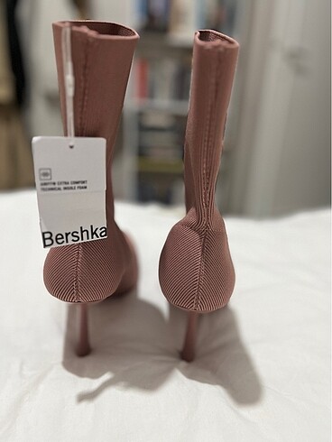 40 Beden pembe Renk Bershka bot