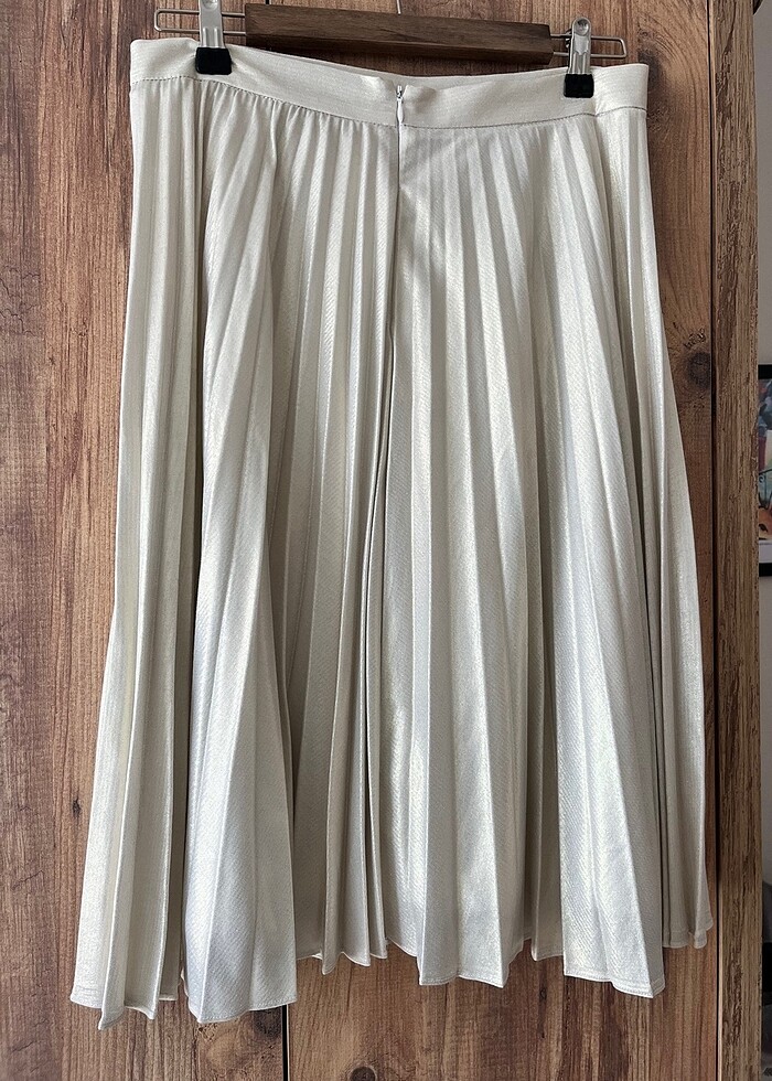 Koton ekru pileli midi etek - Görsel 2