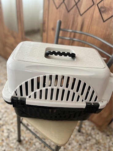 Beden Kedi taşıma kutusu