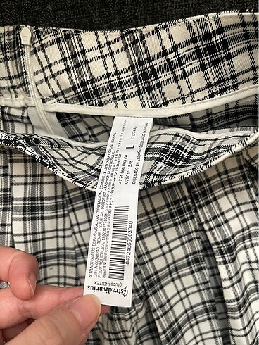 l Beden Stradivarius etek