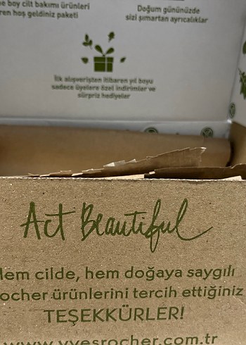 Yves Rocher Yves Rocher Vanille ve Cuir de Nuit Kadın Parfüm Seti ve monoi