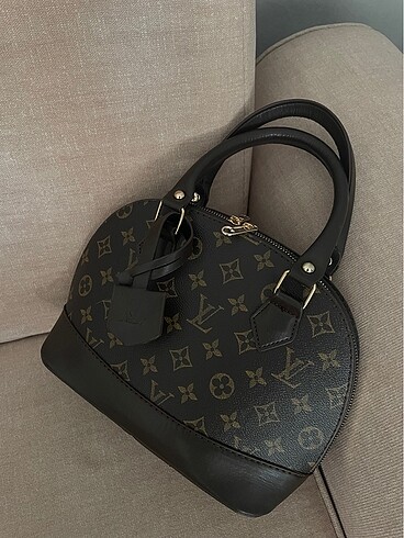 Louis Vuitton Çanta