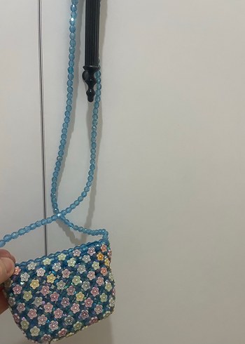 LC Waikiki Boncuk İşlemeli Çok Renkli Mini Çanta