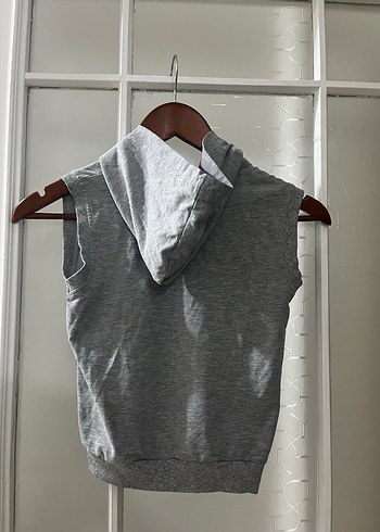 Kız Çocuk Kapüşonlu Fermuarlı Gri Yelek - Görsel 2