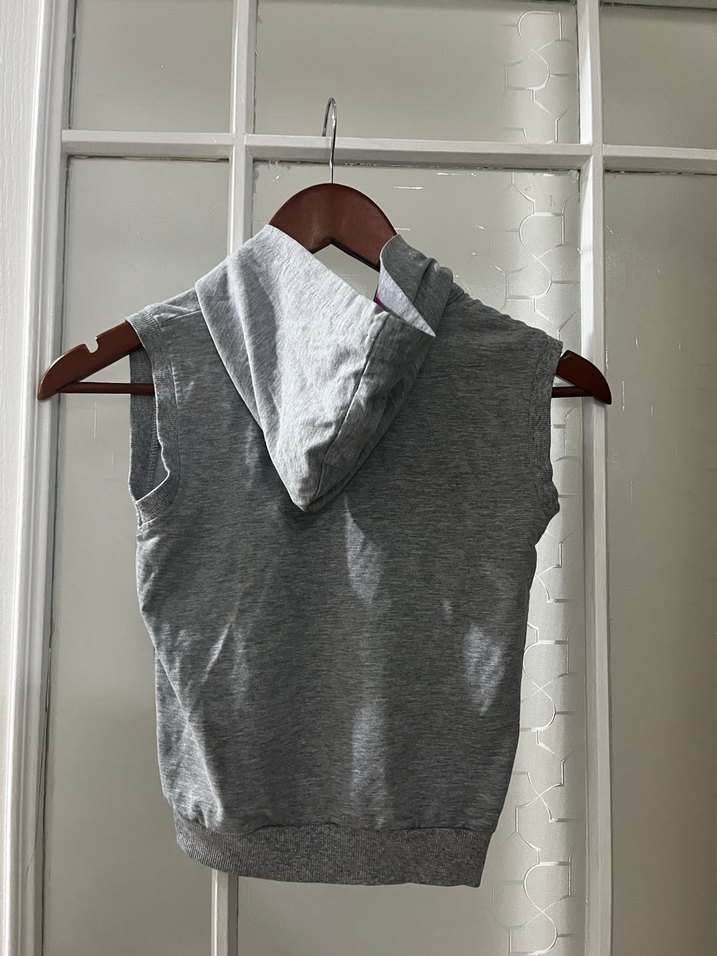 Kız Çocuk Kapüşonlu Fermuarlı Gri Yelek - Görsel 2