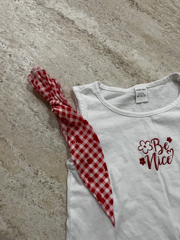 Kız Çocuk Beyaz Tişört Fırfırlı Kısa Kollu - Görsel 2