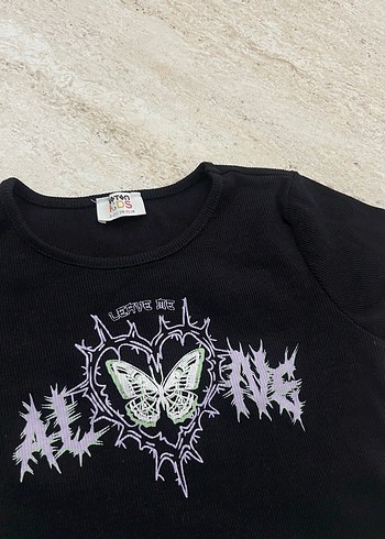 Kelebek Baskılı Siyah Kısa Kollu Tişört - Görsel 2