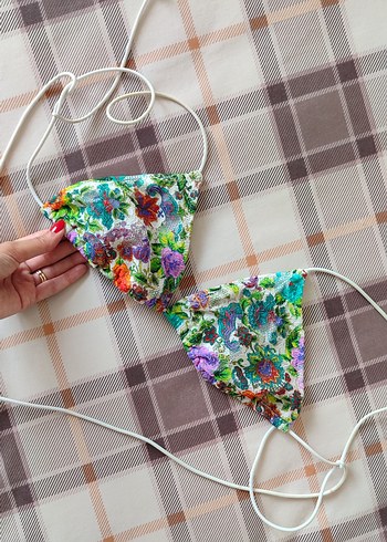 Renkli Dantel Detaylı Bohem Bikini Üstü