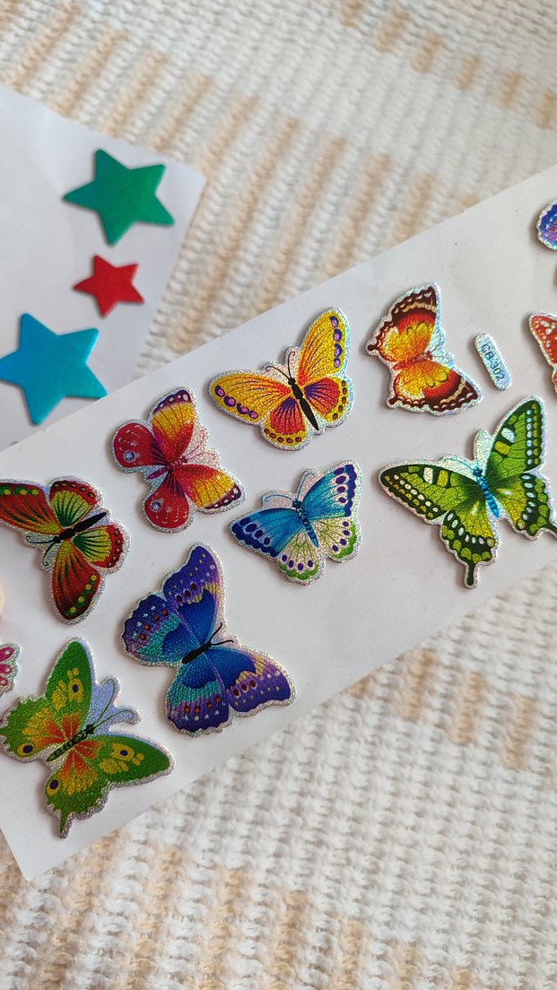 Renkli Yıldız ve Kelebek sticker - Görsel 4