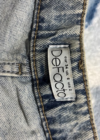 Defacto Mavi Yırtık Mini Kot Şort