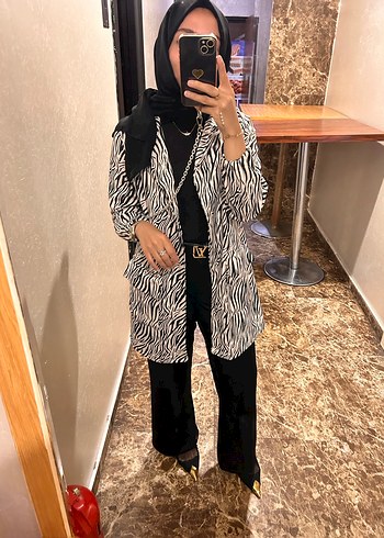 Trendyol & Milla Kemerli Zebra Desenli Midi Kadın ceket