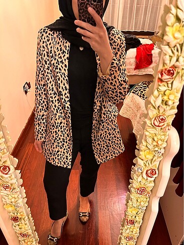 Saten kumaş leopar ceket