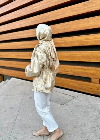 40 Beden altın Renk Jakarlı gold ceket