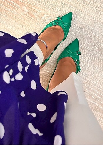 Yeşil Kadın Stiletto