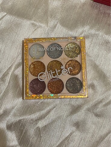 Glitter Far Paleti