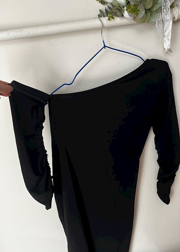 Drapeli Siyah V-Yaka Uzun Kollu elbise - Görsel 2