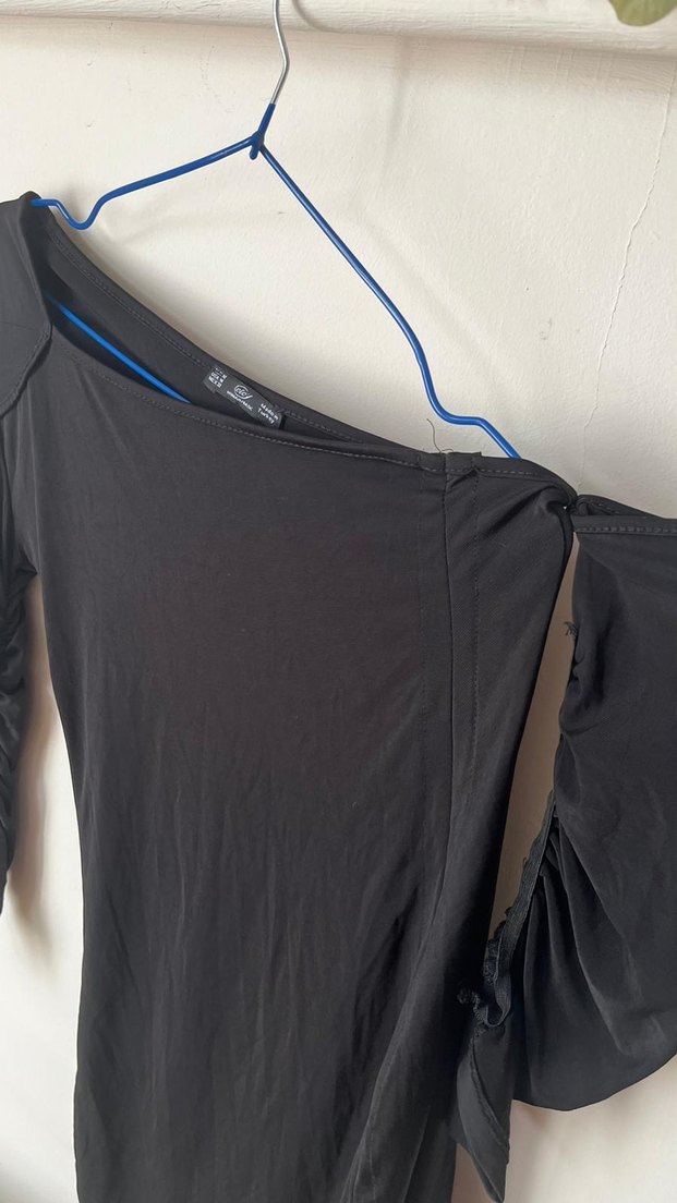 Drapeli Siyah V-Yaka Uzun Kollu elbise - Görsel 4